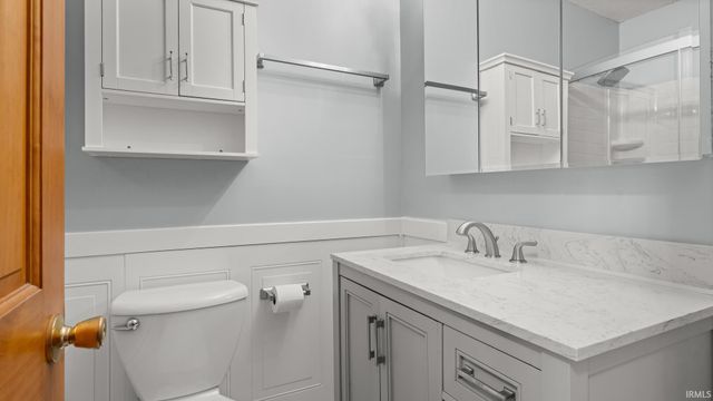 2846 Hillside Drive, Bedford, IN 47421