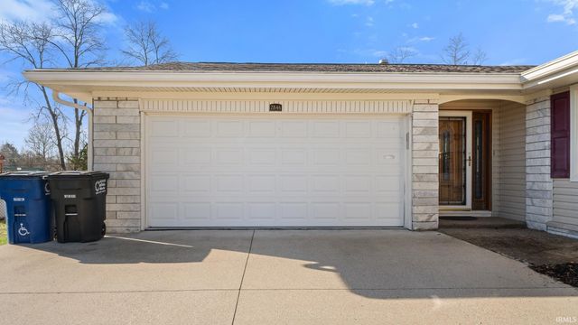 2846 Hillside Drive, Bedford, IN 47421
