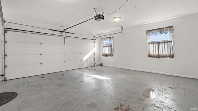 2846 Hillside Drive, Bedford, IN 47421