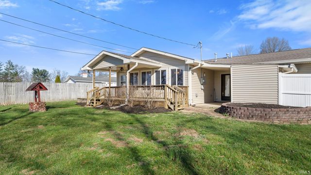 2846 Hillside Drive, Bedford, IN 47421