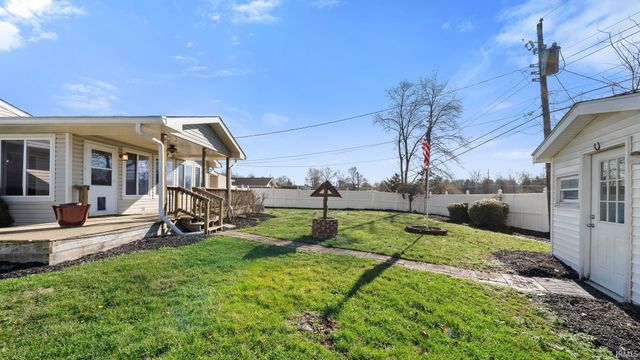 2846 Hillside Drive, Bedford, IN 47421