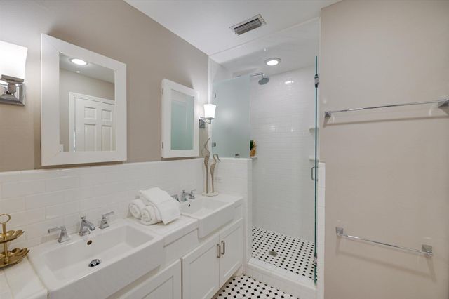 5700 Trailridge DR, Austin, TX 78731
