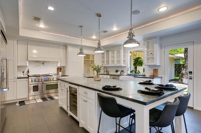 5700 Trailridge DR, Austin, TX 78731