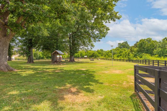 836 Goswell Dr Unit 3, Nolensville, TN 37135