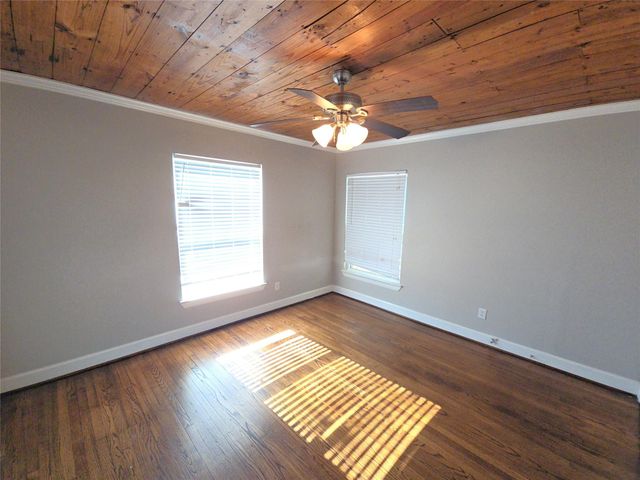 210 Olive Avenue, Pasadena, TX 77506