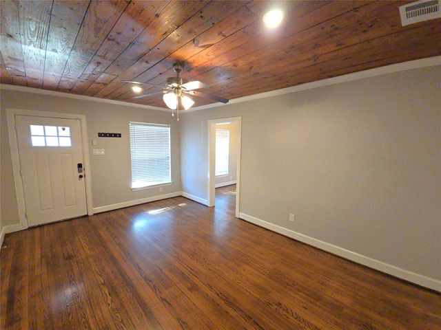 210 Olive Avenue, Pasadena, TX 77506