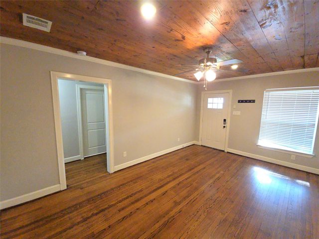 210 Olive Avenue, Pasadena, TX 77506