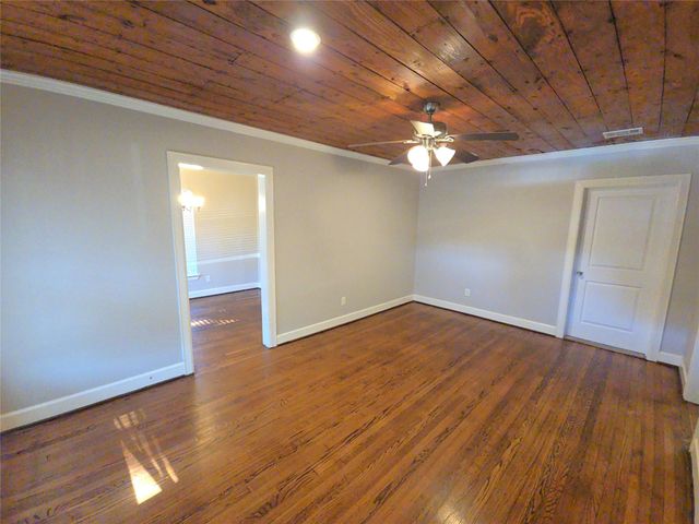 210 Olive Avenue, Pasadena, TX 77506