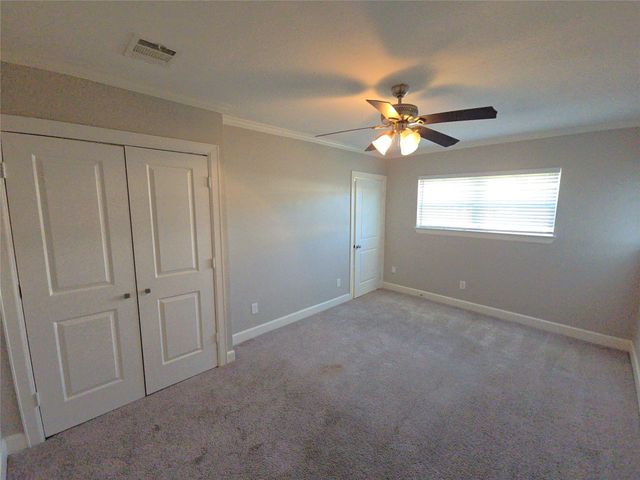 210 Olive Avenue, Pasadena, TX 77506