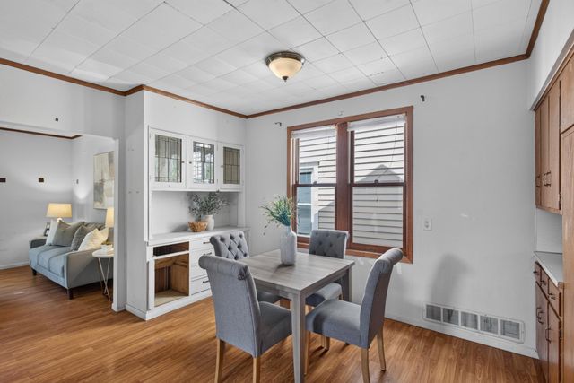 1124 Norton Street, Saint Paul, MN 55117