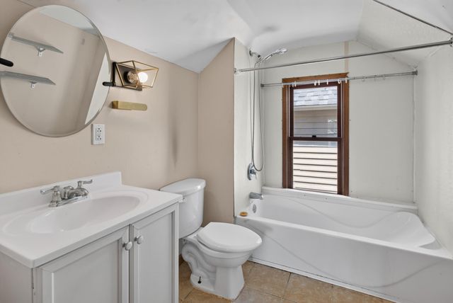1124 Norton Street, Saint Paul, MN 55117