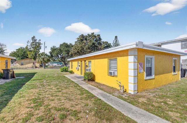 130 SW 132 - 134 - 136 8th Avenue, Delray Beach, FL 33444