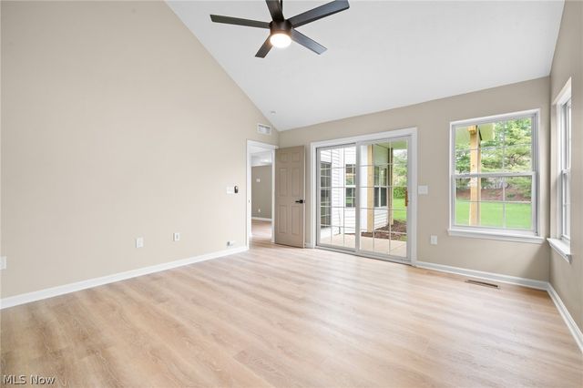 116 Vista Court, North Olmsted, OH 44070