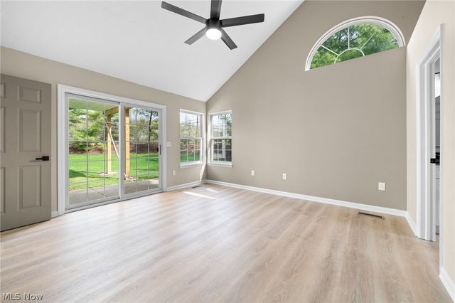 116 Vista Court, North Olmsted, OH 44070