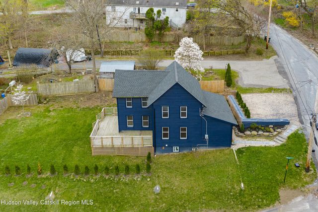 39 N Broadway, Kingston, NY 12401