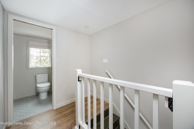 39 N Broadway, Kingston, NY 12401