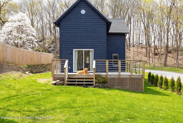 39 N Broadway, Kingston, NY 12401