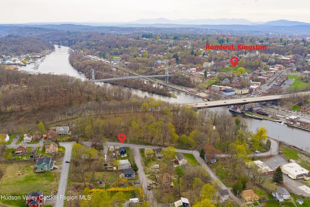 39 N Broadway, Kingston, NY 12401