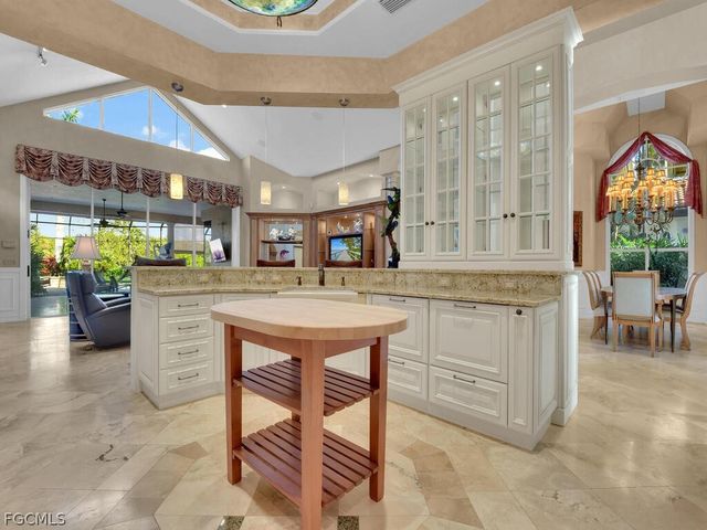 26372 Mahogany Pointe CT, Bonita Springs, FL 34134