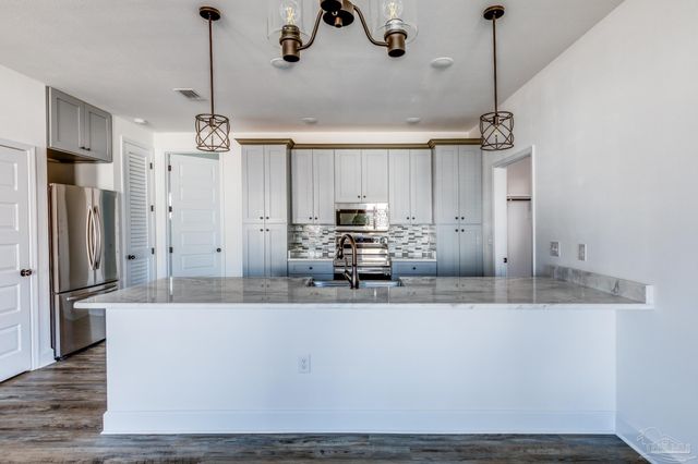 1409 Madelyn Woods Dr, Pensacola, FL 32506