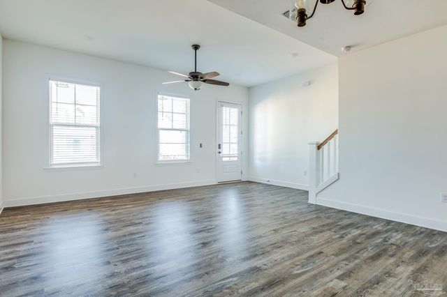 1409 Madelyn Woods Dr, Pensacola, FL 32506