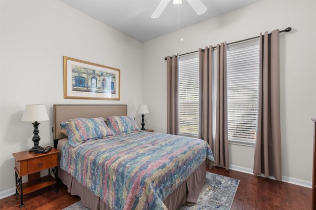 110 Persimmon LN, Georgetown, TX 78633