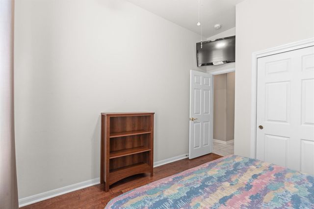 110 Persimmon LN, Georgetown, TX 78633