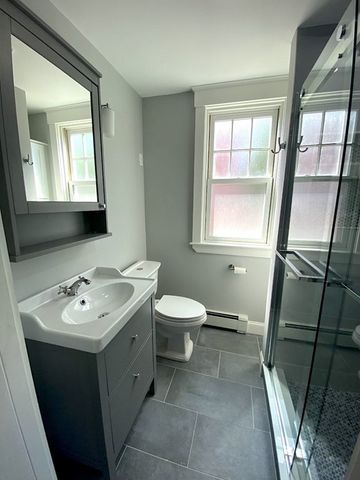 126 Bayswater St 126, Boston, MA 02128