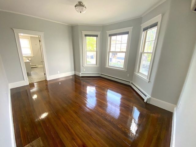 126 Bayswater St 126, Boston, MA 02128