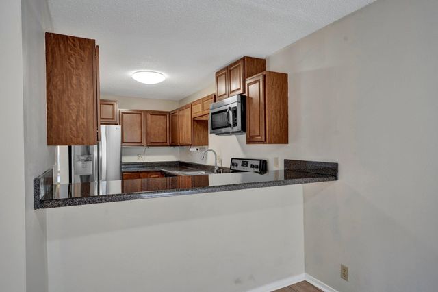 6600 Poplar Woods Cir S Apt 4, Germantown, TN 38138