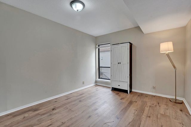 6600 Poplar Woods Cir S Apt 4, Germantown, TN 38138
