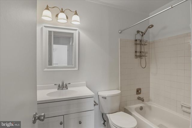 6502 GREYLEDGE CT, Alexandria, VA 22310