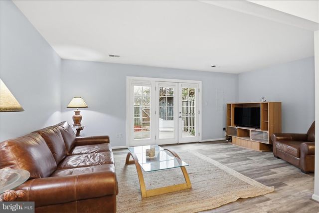 6502 GREYLEDGE CT, Alexandria, VA 22310