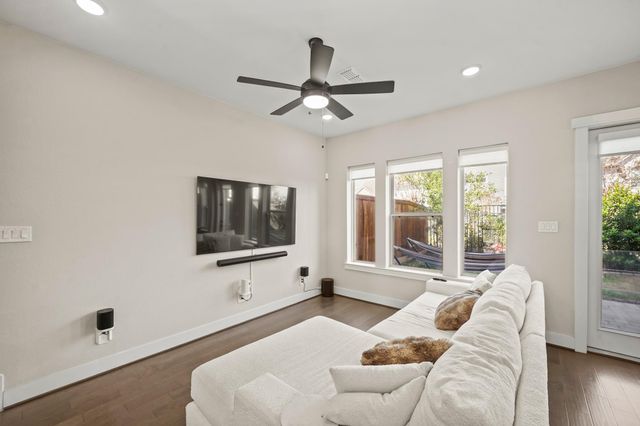 10936 Keaton Landing Drive, Houston, TX 77043