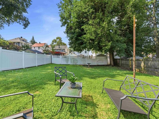 26 LINWOOD AVE, Bogota, NJ 07603