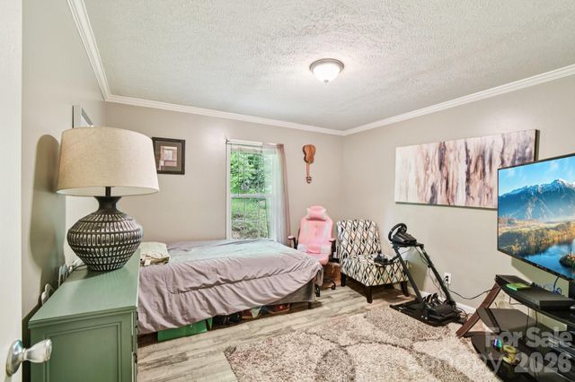 6 Hall Family Drive, Black Mountain, NC 28711