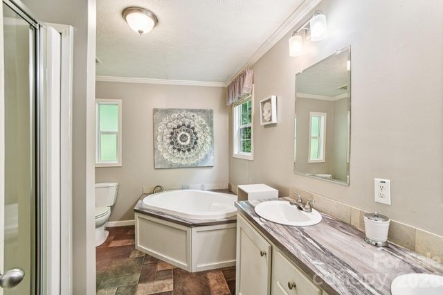 6 Hall Family Drive, Black Mountain, NC 28711