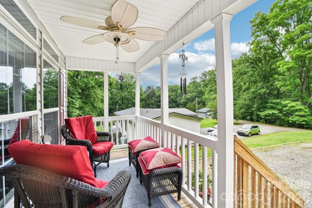 6 Hall Family Drive, Black Mountain, NC 28711