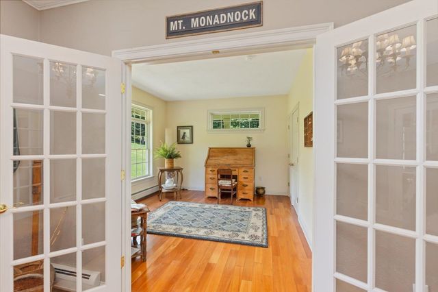 55 Chestnut Hill Road, Dublin, NH 03444