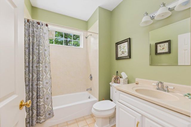 55 Chestnut Hill Road, Dublin, NH 03444
