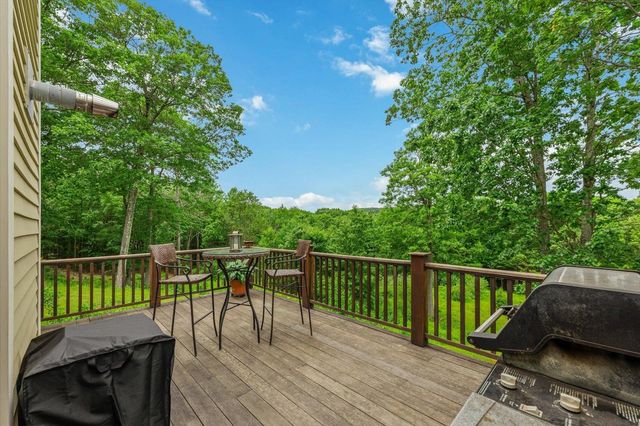 55 Chestnut Hill Road, Dublin, NH 03444
