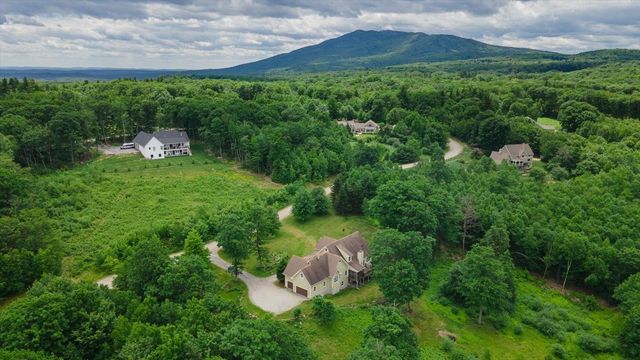 55 Chestnut Hill Road, Dublin, NH 03444