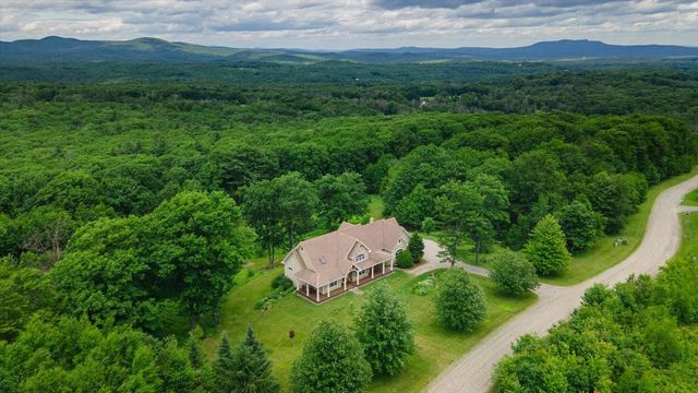 55 Chestnut Hill Road, Dublin, NH 03444