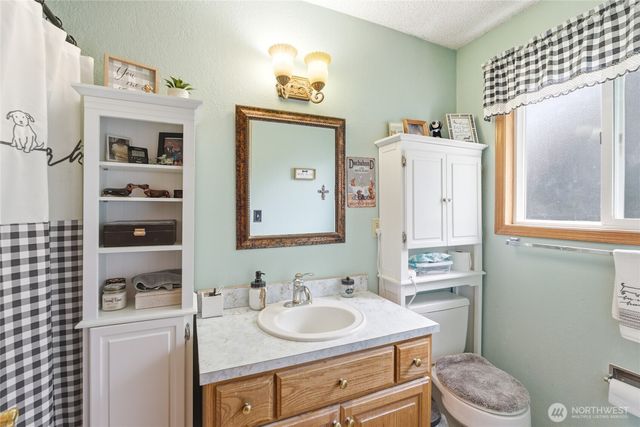 910 N Jennifer Lane, East Wenatchee, WA 98802