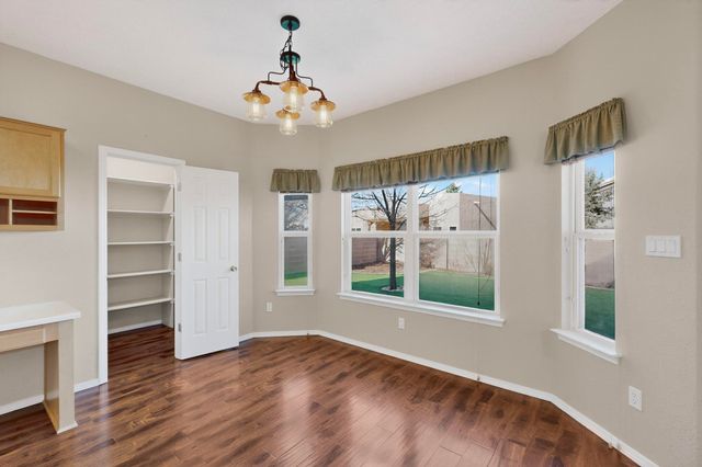 7619 Ramona Avenue NW, Albuquerque, NM 87114