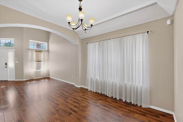 7619 Ramona Avenue NW, Albuquerque, NM 87114