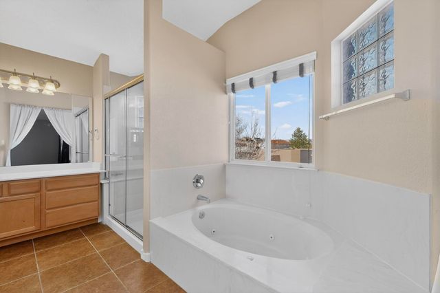 7619 Ramona Avenue NW, Albuquerque, NM 87114