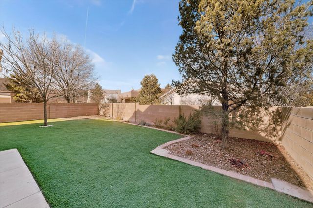 7619 Ramona Avenue NW, Albuquerque, NM 87114