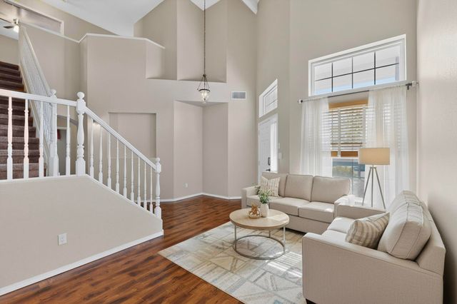 7619 Ramona Avenue NW, Albuquerque, NM 87114