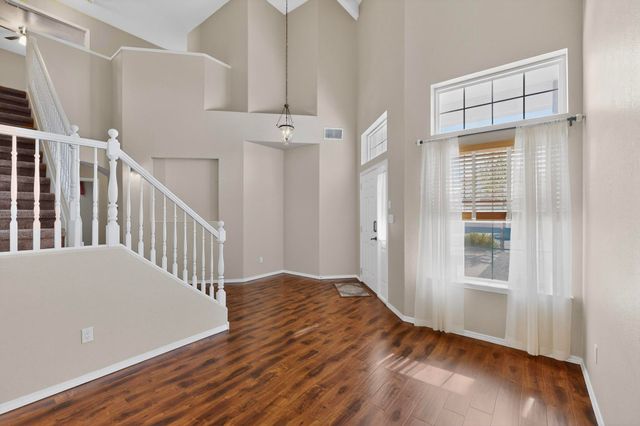 7619 Ramona Avenue NW, Albuquerque, NM 87114